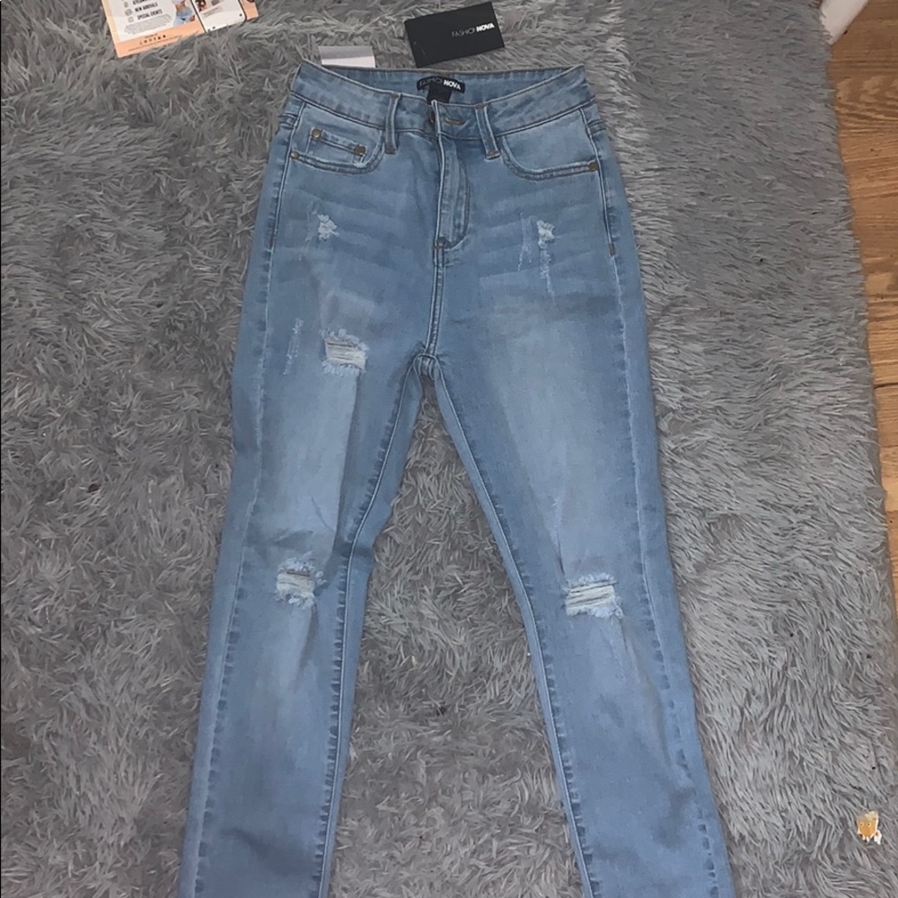 Fashion nova jeans